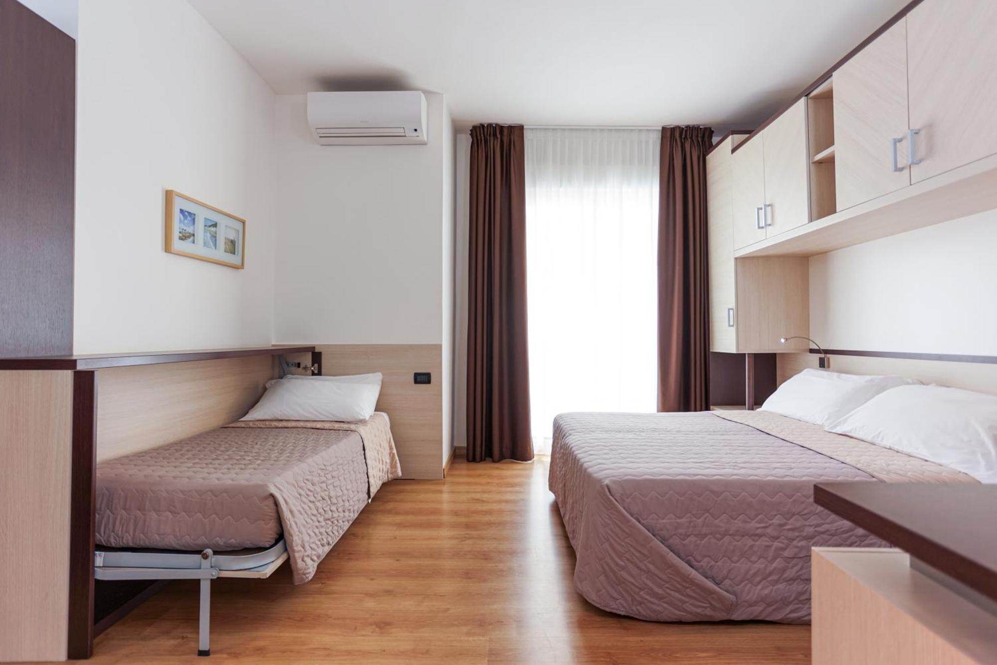 Hotel Levante Caorle Esterno foto