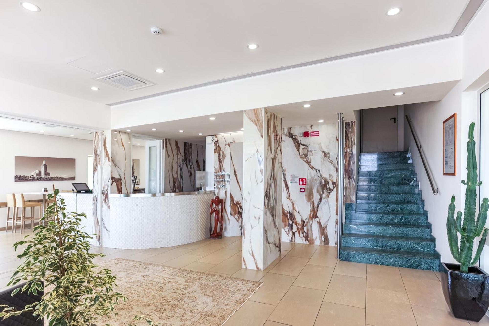 Hotel Levante Caorle Esterno foto