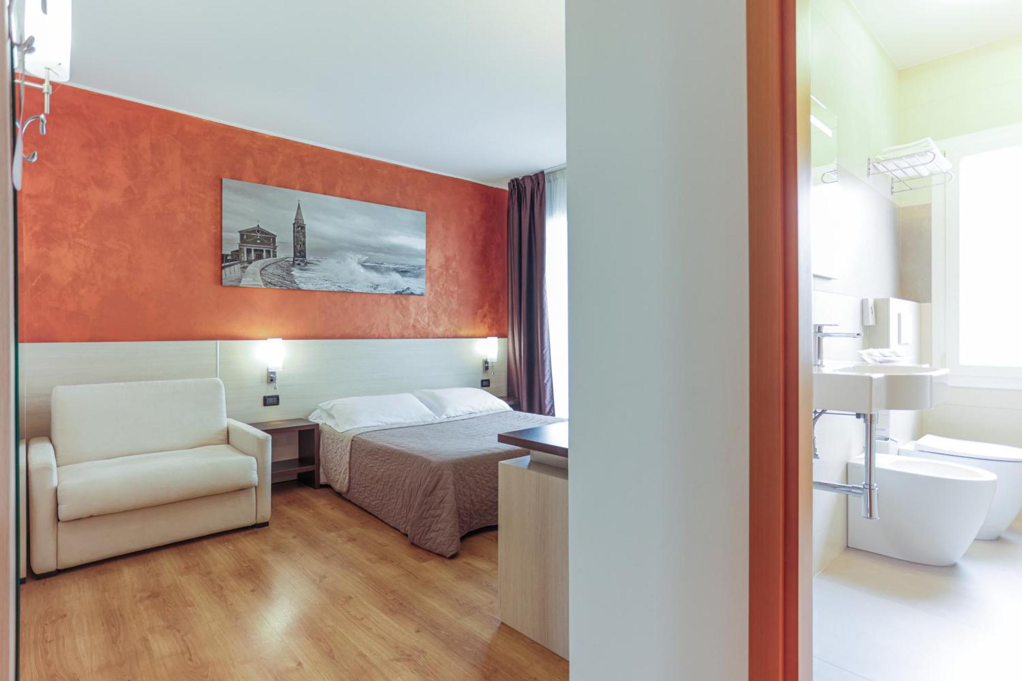 Hotel Levante Caorle Esterno foto