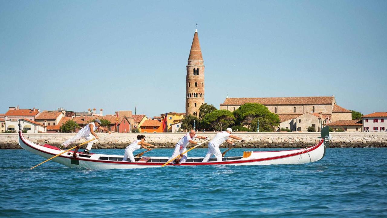 Hotel Levante Caorle Esterno foto