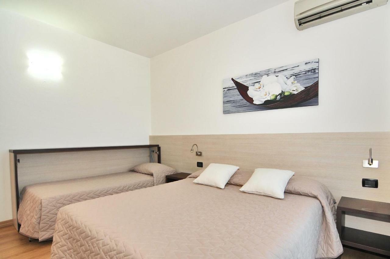 Hotel Levante Caorle Esterno foto