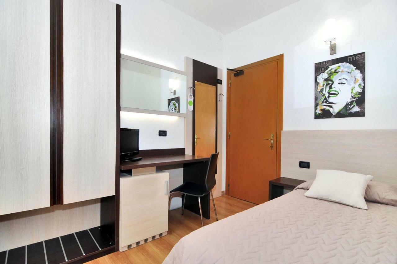 Hotel Levante Caorle Esterno foto
